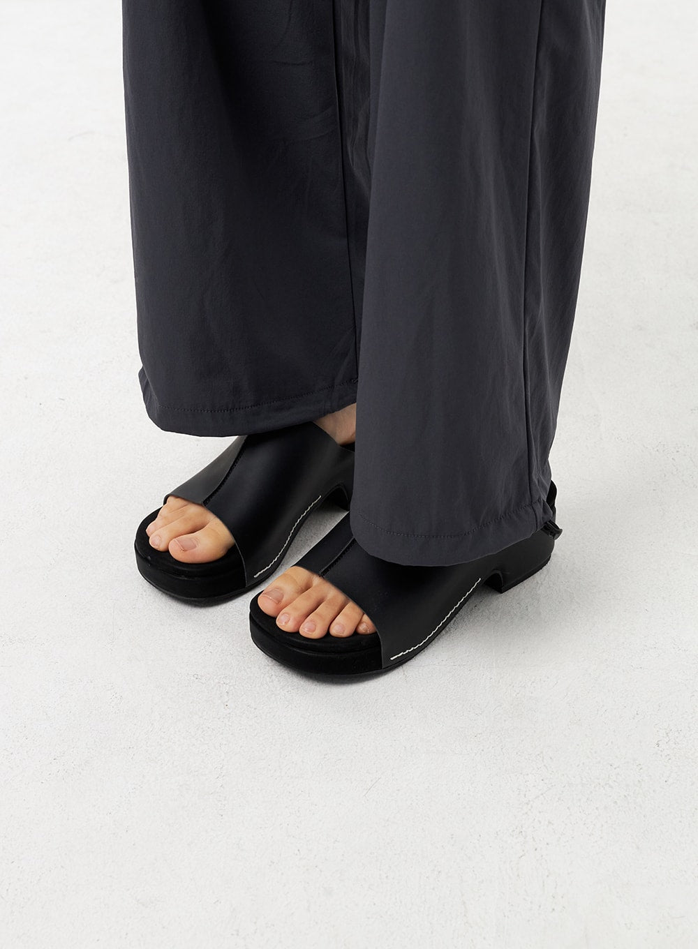 Low Heel Slip-On CU309