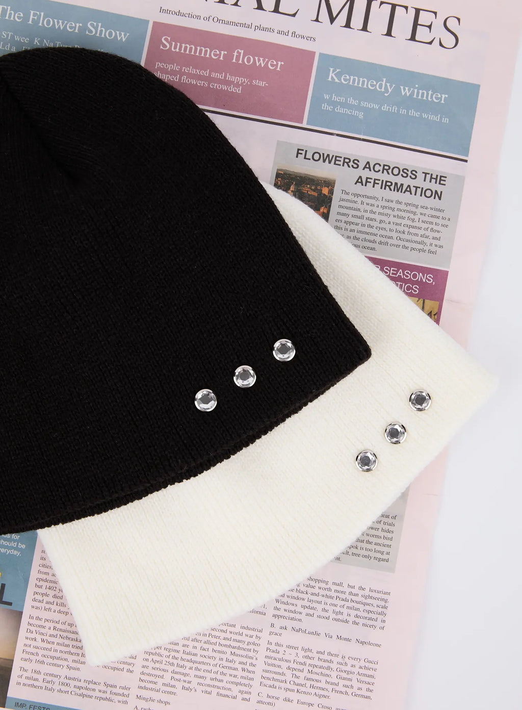 Men's Knit Beanie with Studs IL515