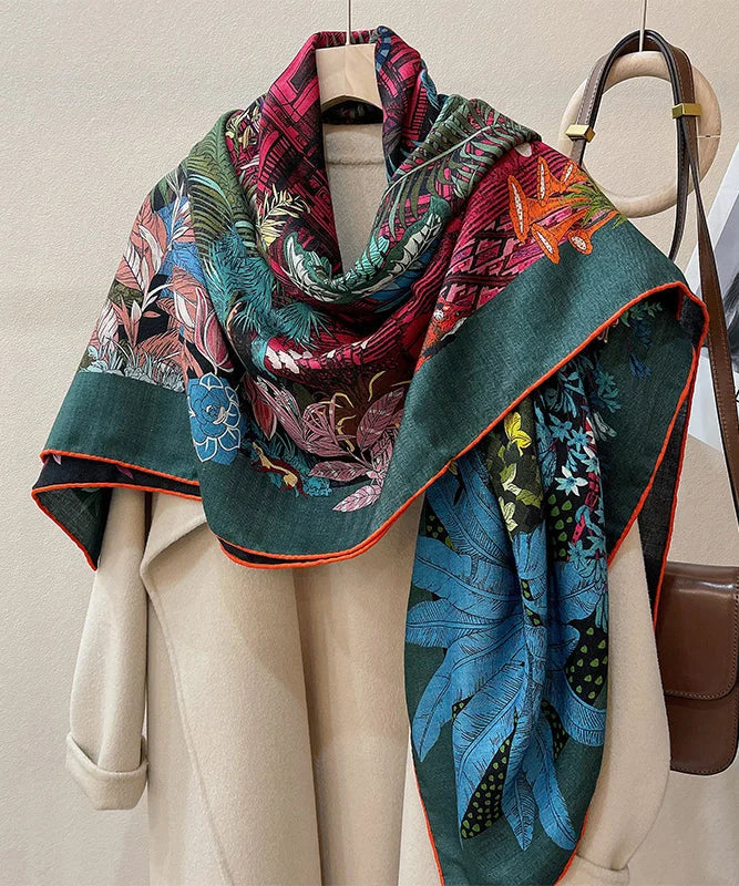 Pat | Elegant Wool Scarf