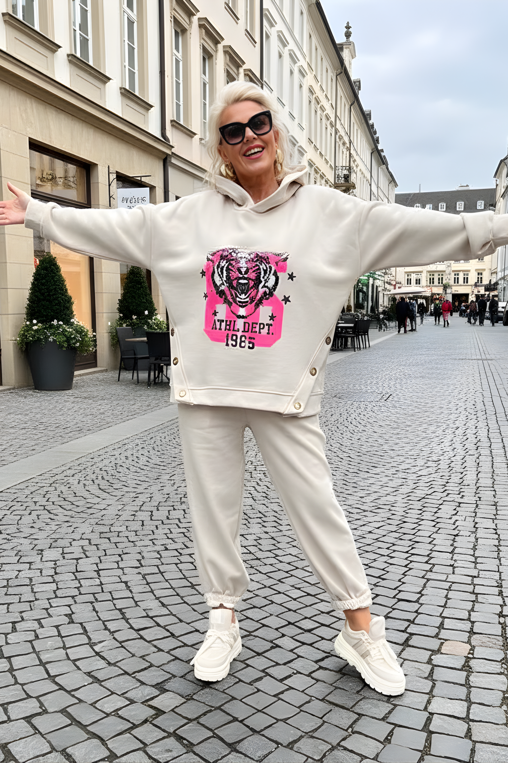 Betty | Printed Hoodie and Pants Set