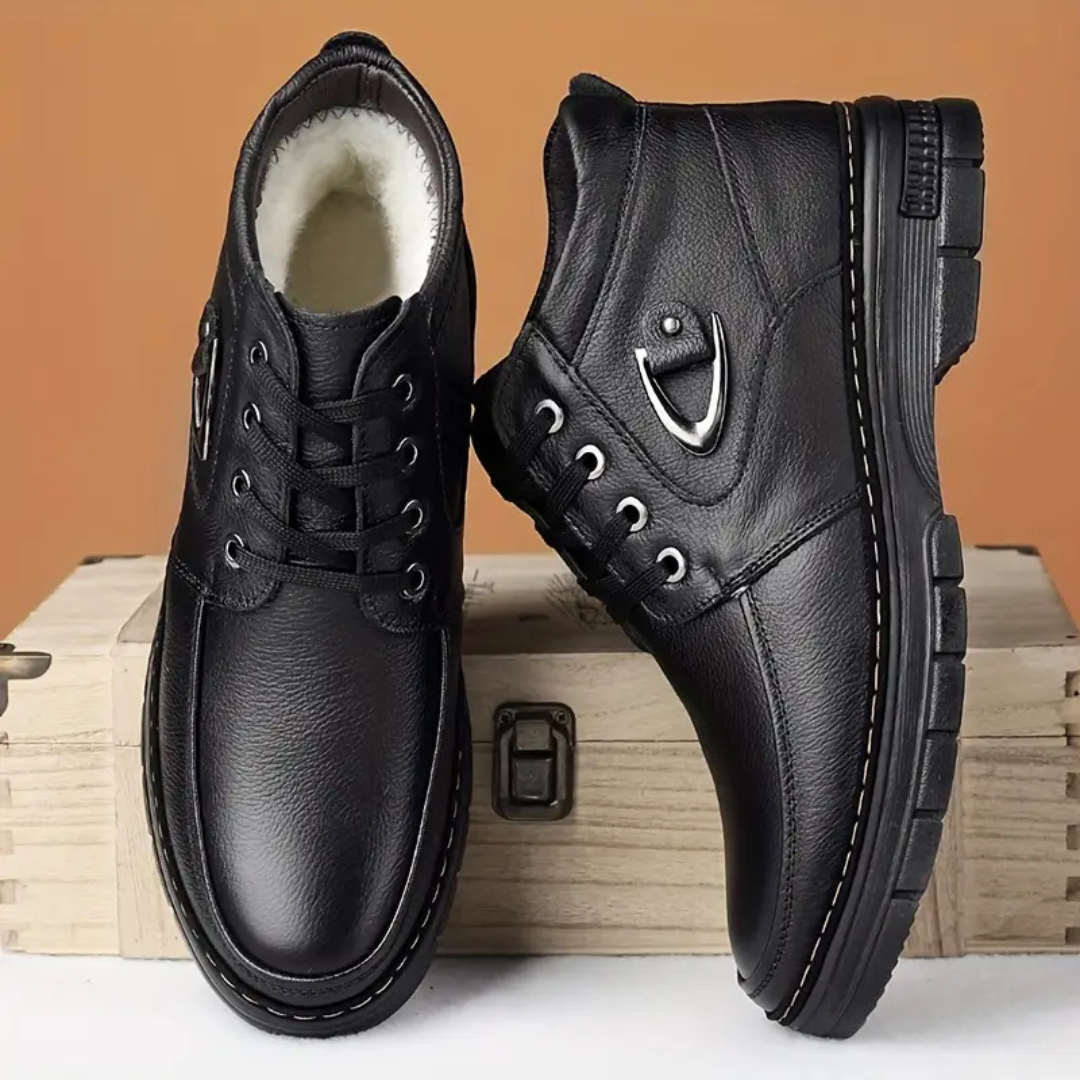 Amarit - Leather Boots with Fleece Lining