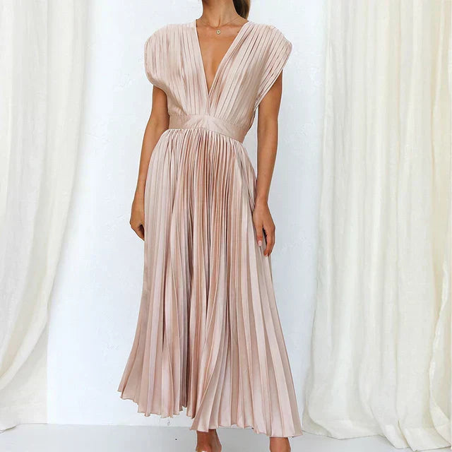 Lisi Maxi Dress with V-Neck and Pleats