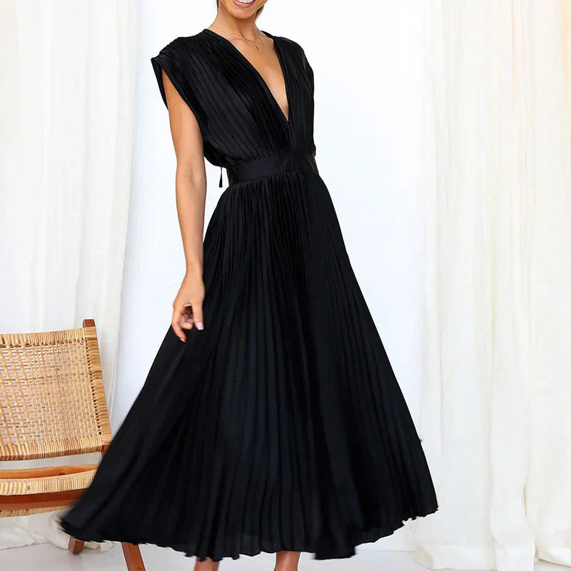 Lisi Maxi Dress with V-Neck and Pleats
