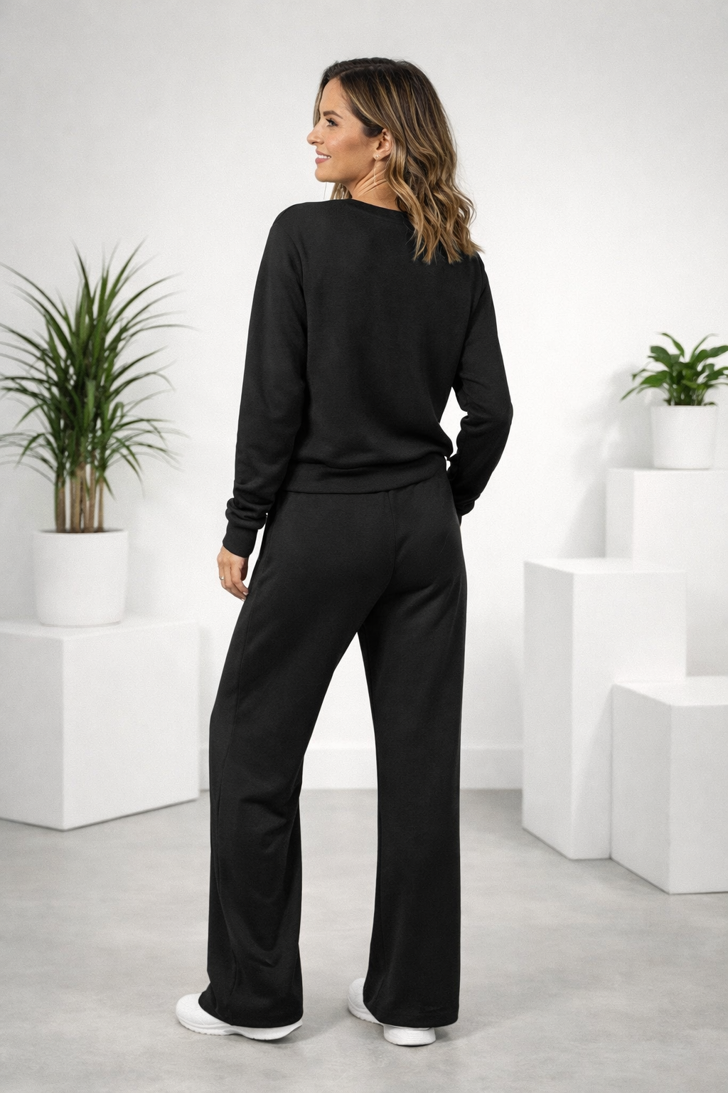 Round Neck | Top and Drawstring Pants