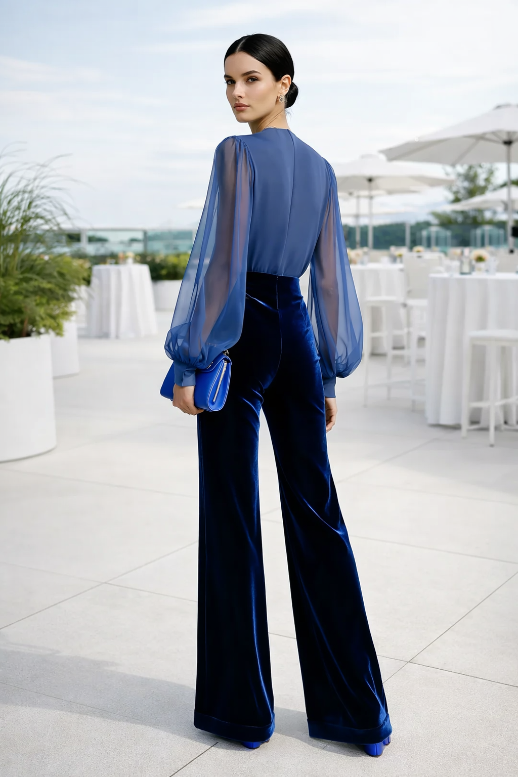 Parisa | Jumpsuit with V-Neck and Long Sleeves