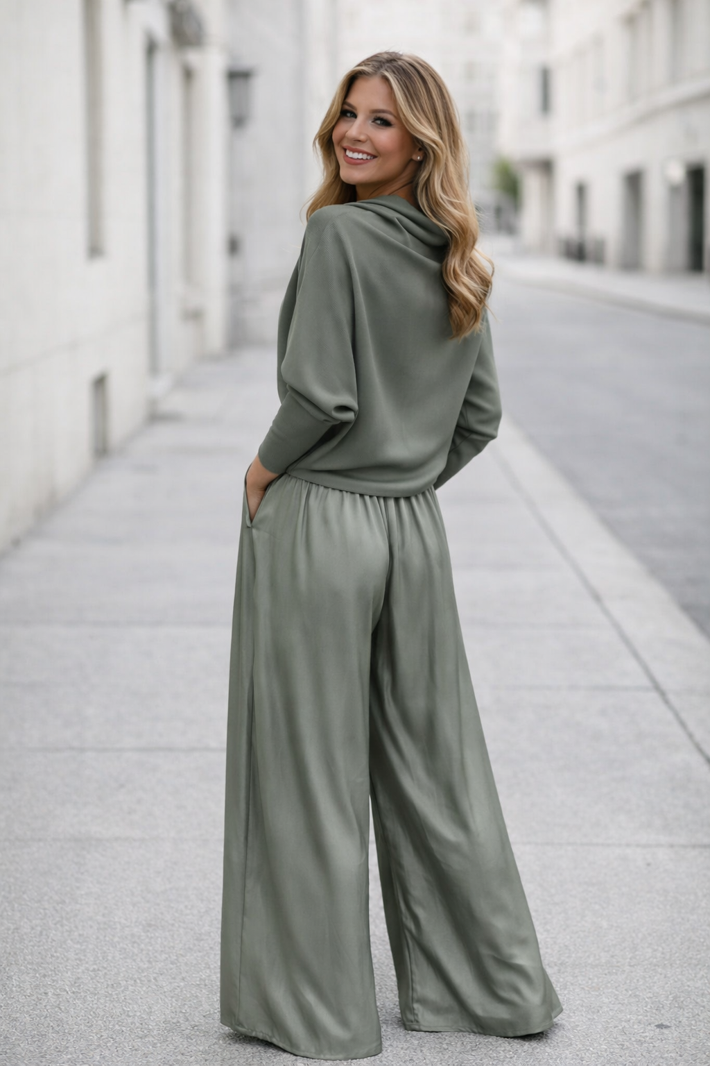 Nysa | Satin Pants and Blouse Set