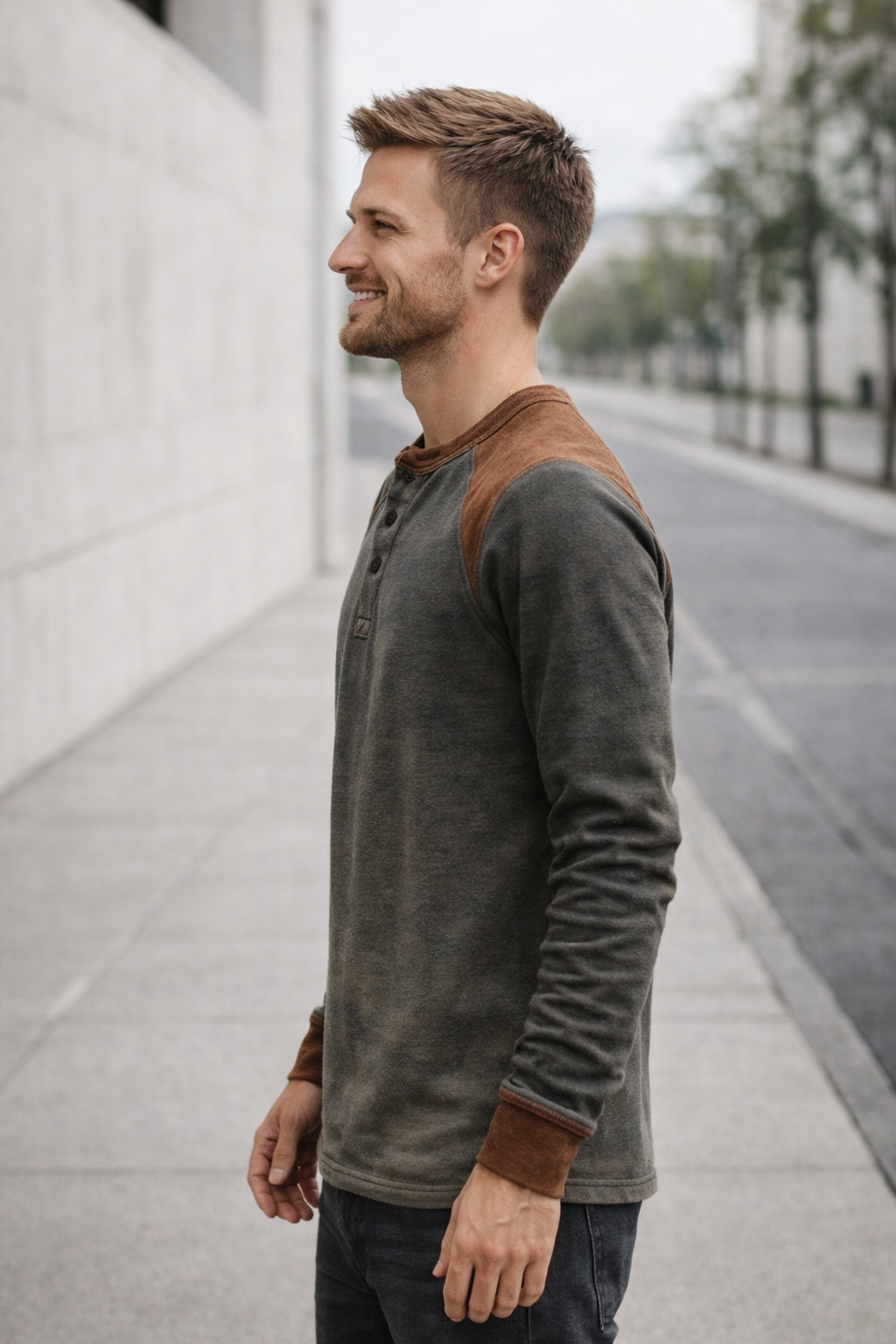 Men's Henley Shirt – Casual, Long Sleeve & Comfortable