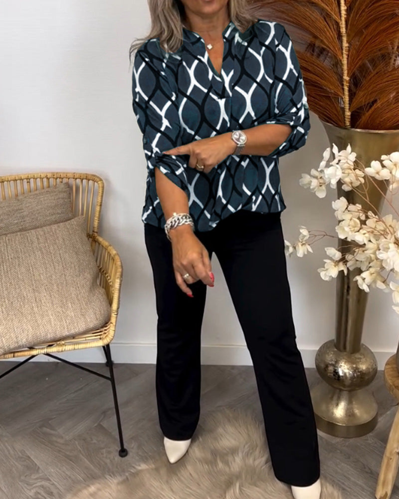 Noor | Blouse with Graphic Print