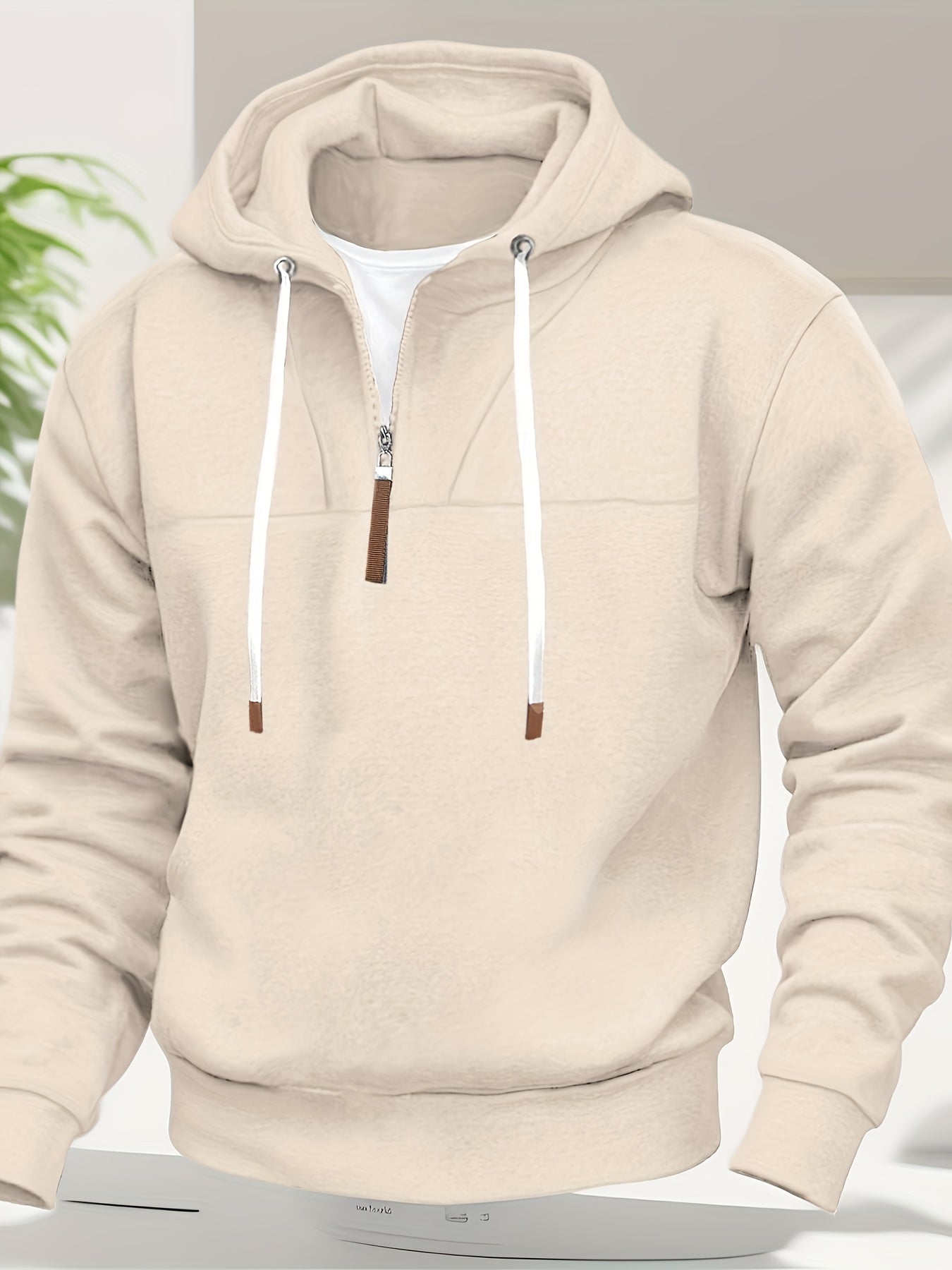 Kolton – Hoodie with Half-Zip