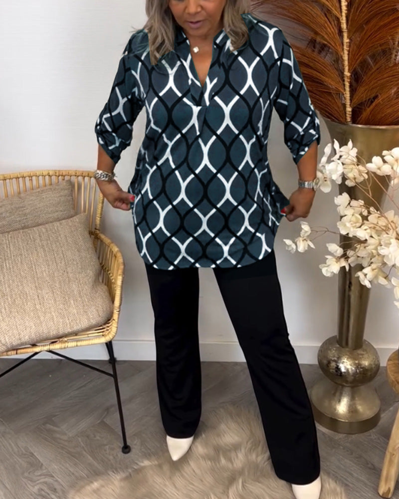 Noor | Blouse with Graphic Print