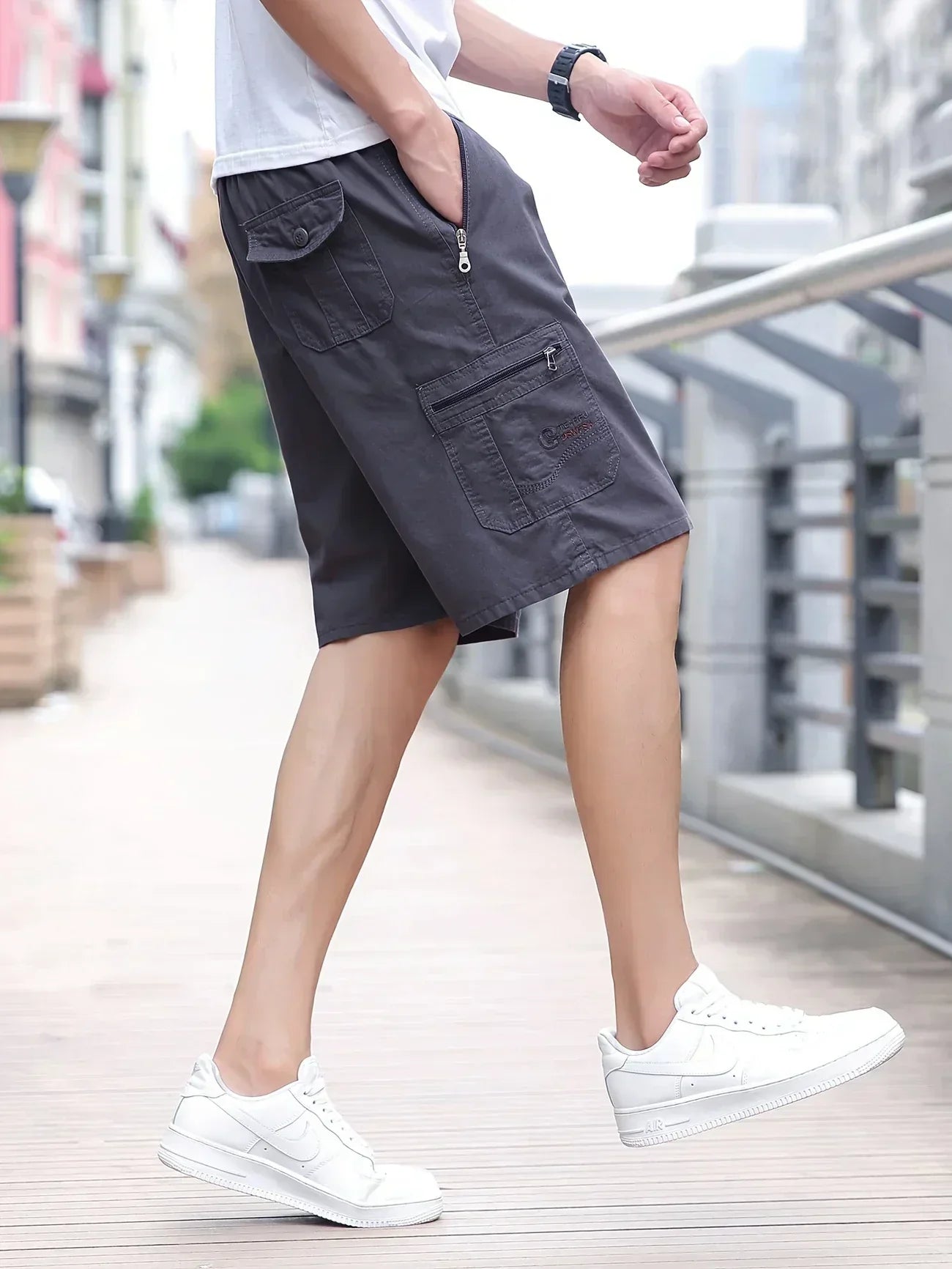 Fedde Lightweight Cargo Shorts with Pocket