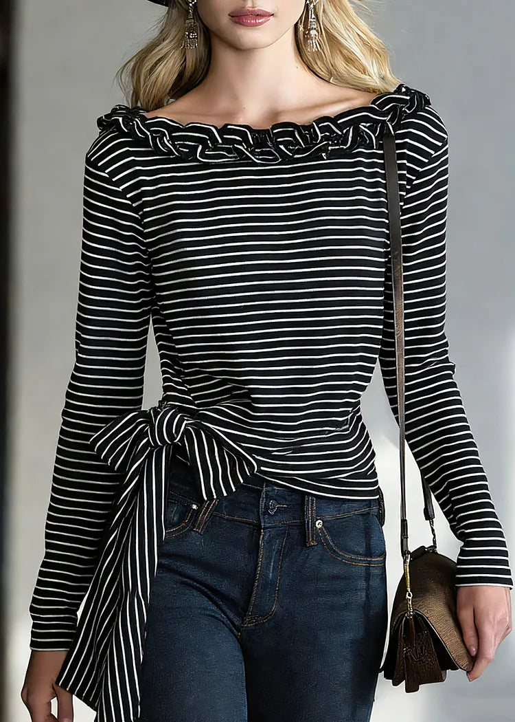 Nerina | T-Shirt with Stripes and Tie