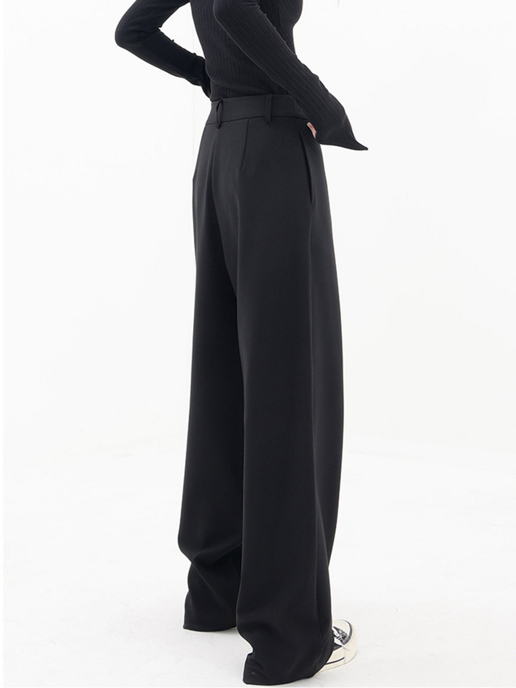 Modern Baggy Pants