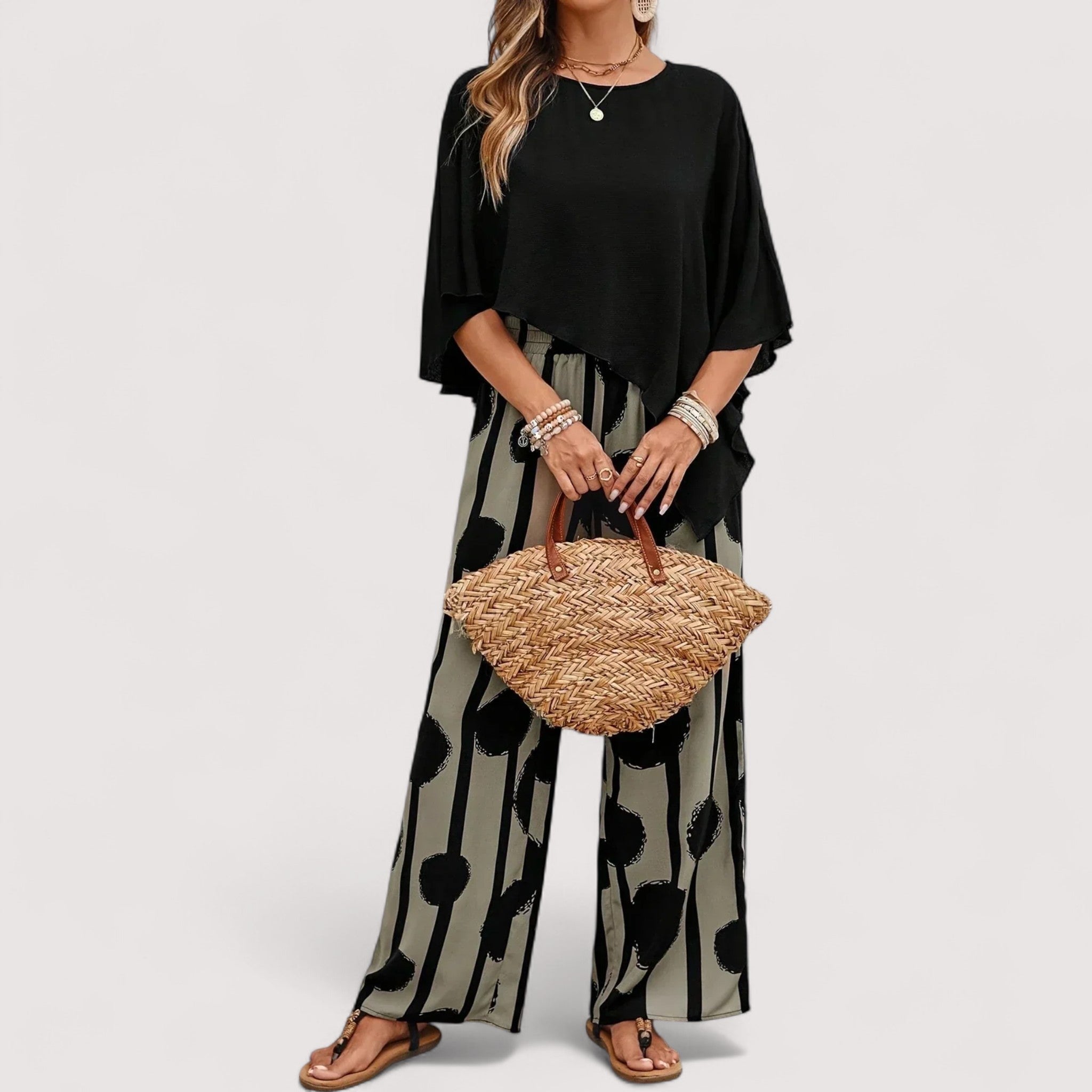 Women's Outfit – Asymmetrical Print Set, Modern & Stylish