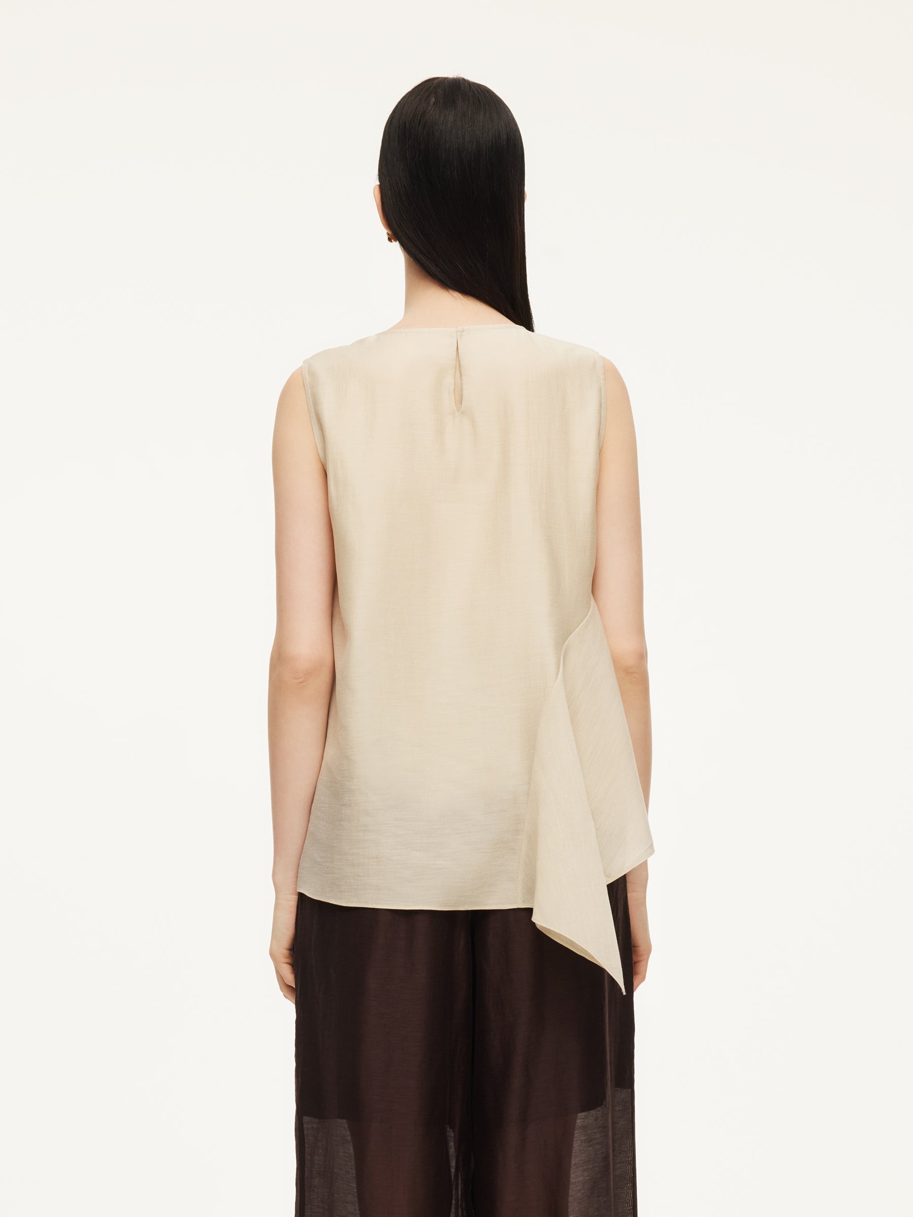 Women's top with ruffles made of lyocell blend