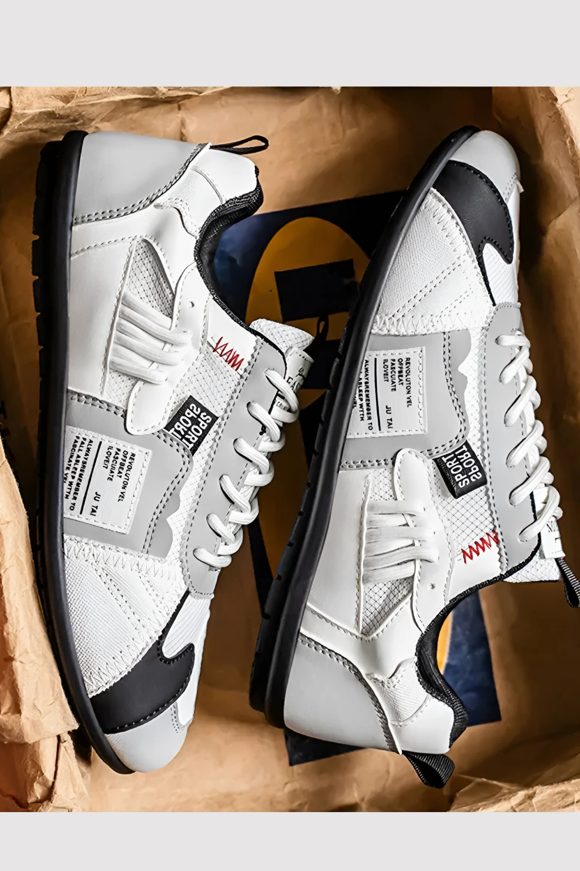 Riemelt | Comfortable Lace-Up Sneakers