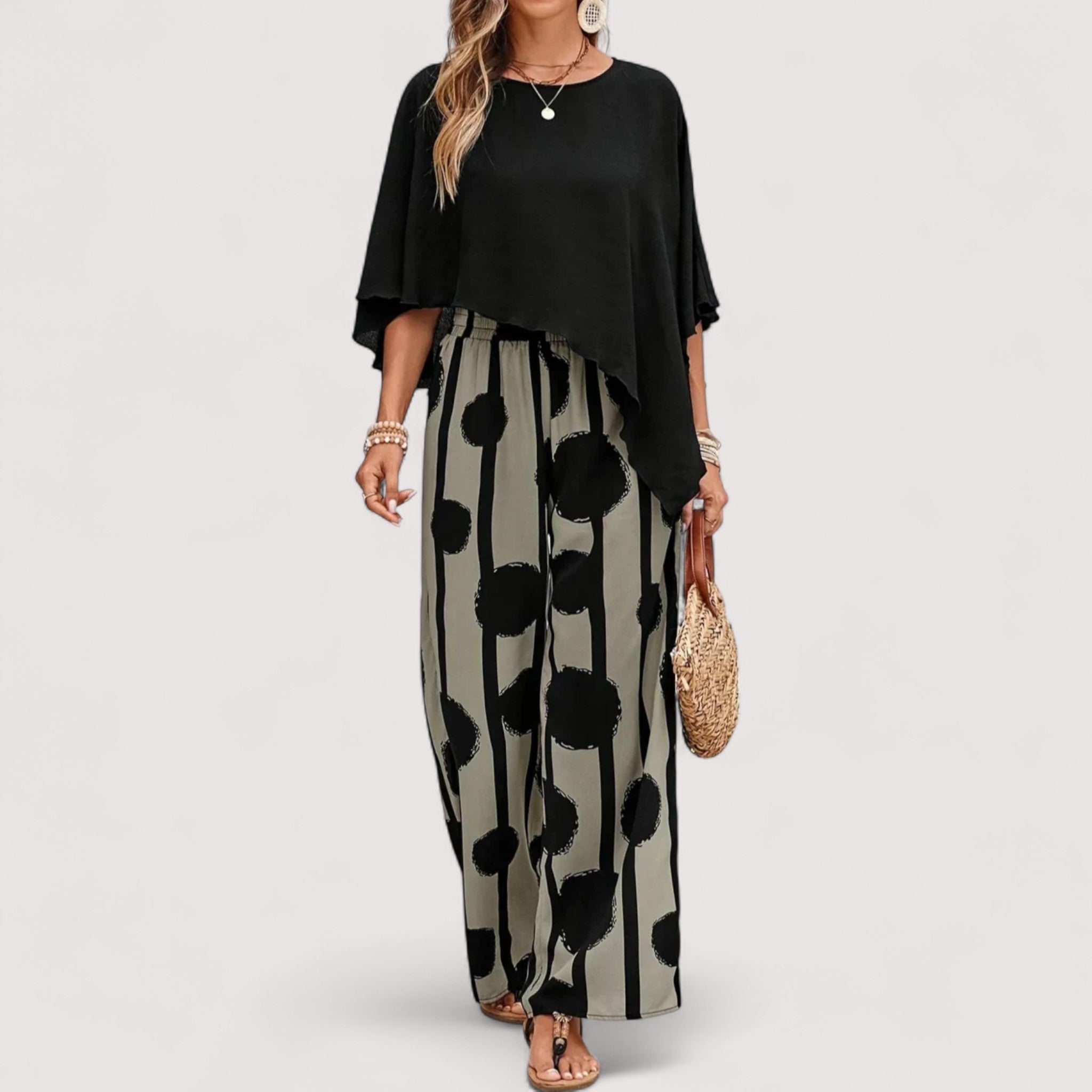 Women's Outfit – Asymmetrical Print Set, Modern & Stylish