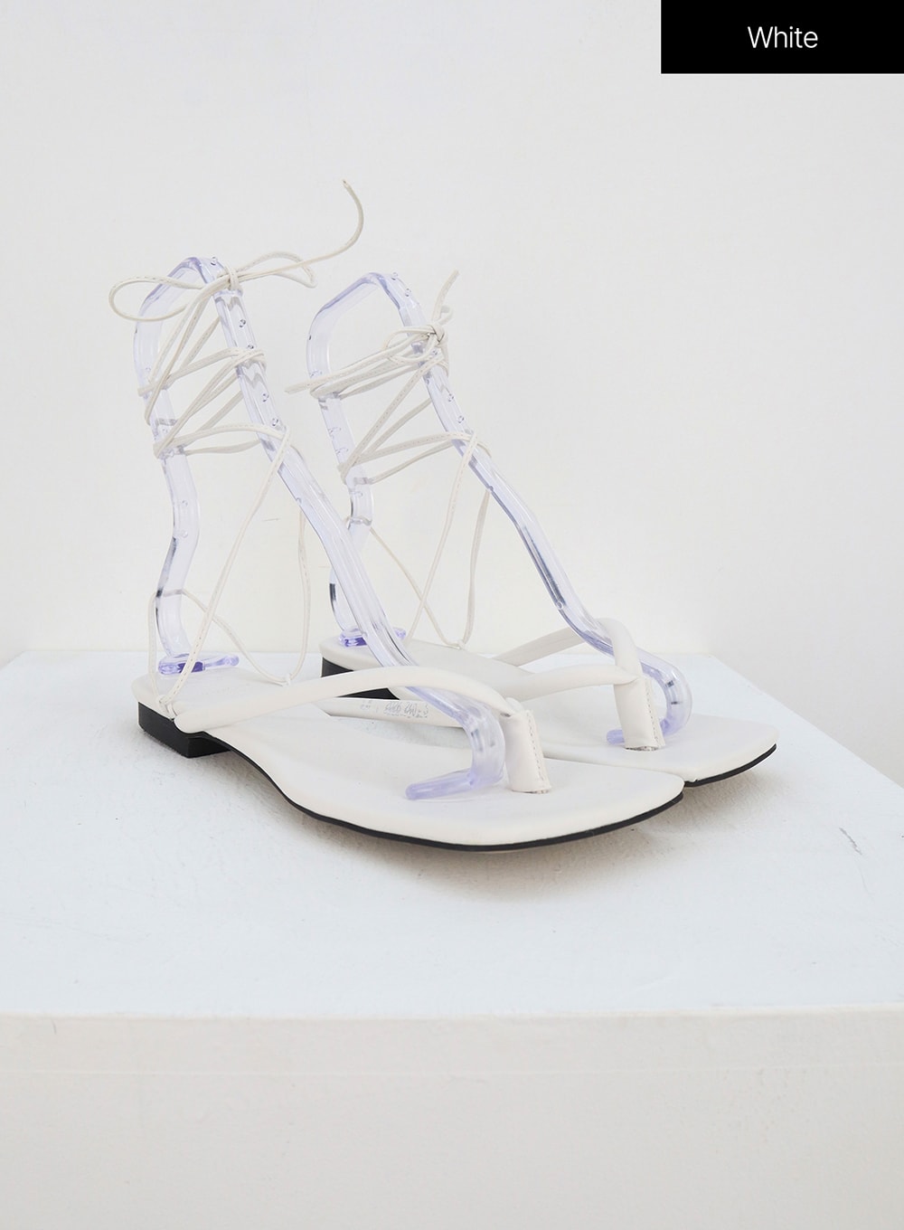 Flat Sandals IY325