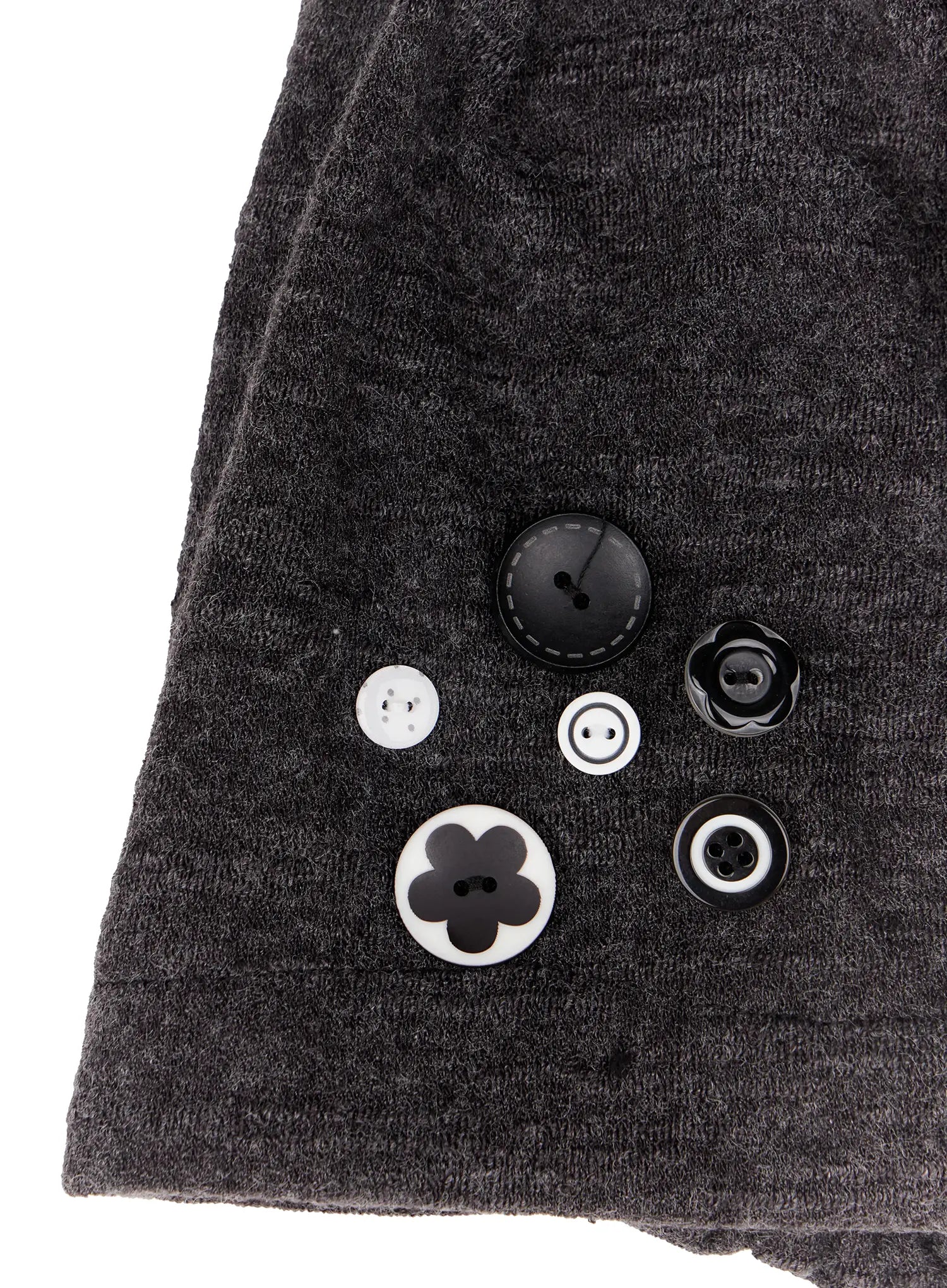 Button Decor Beanie IO506