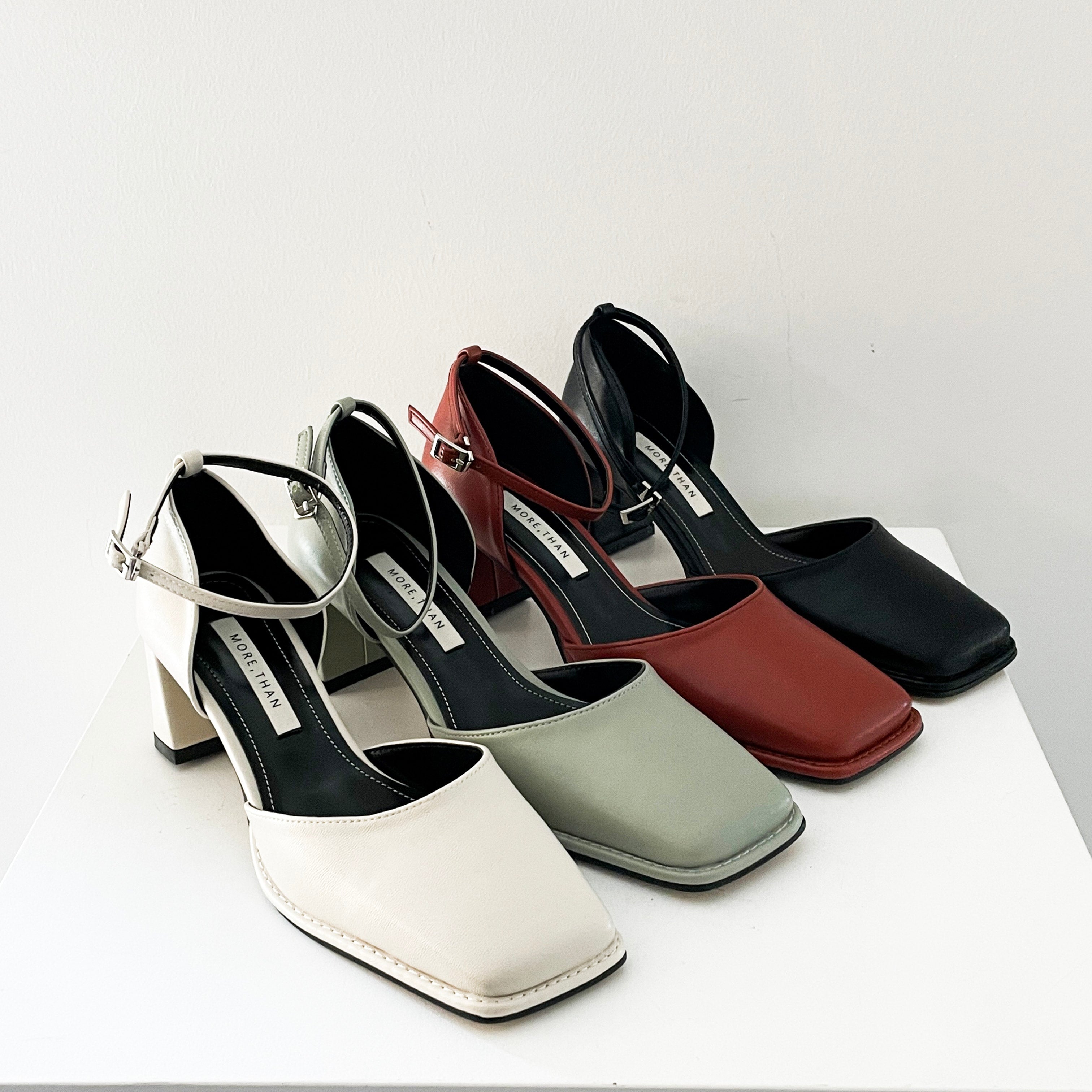 Quadratic Mary Jane Mid Heels