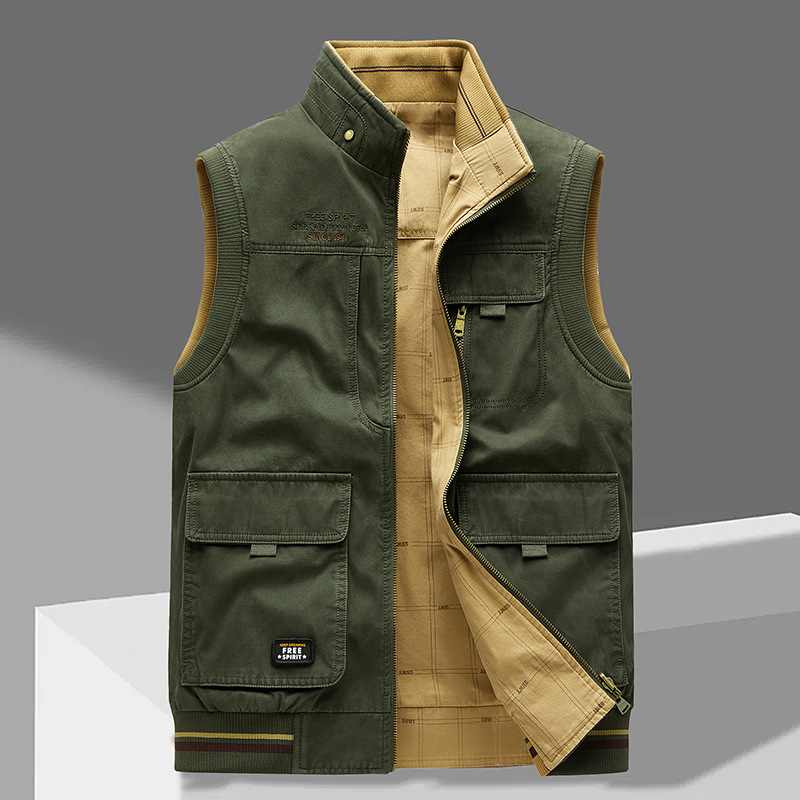Crispin – Sleeveless Vest with Multiple Pockets