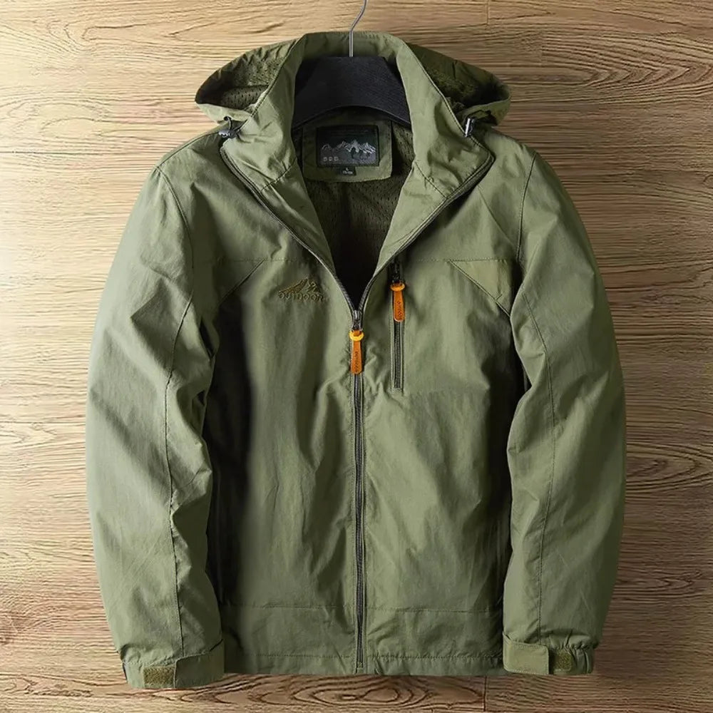 Elegant Lightweight Men's Jacket