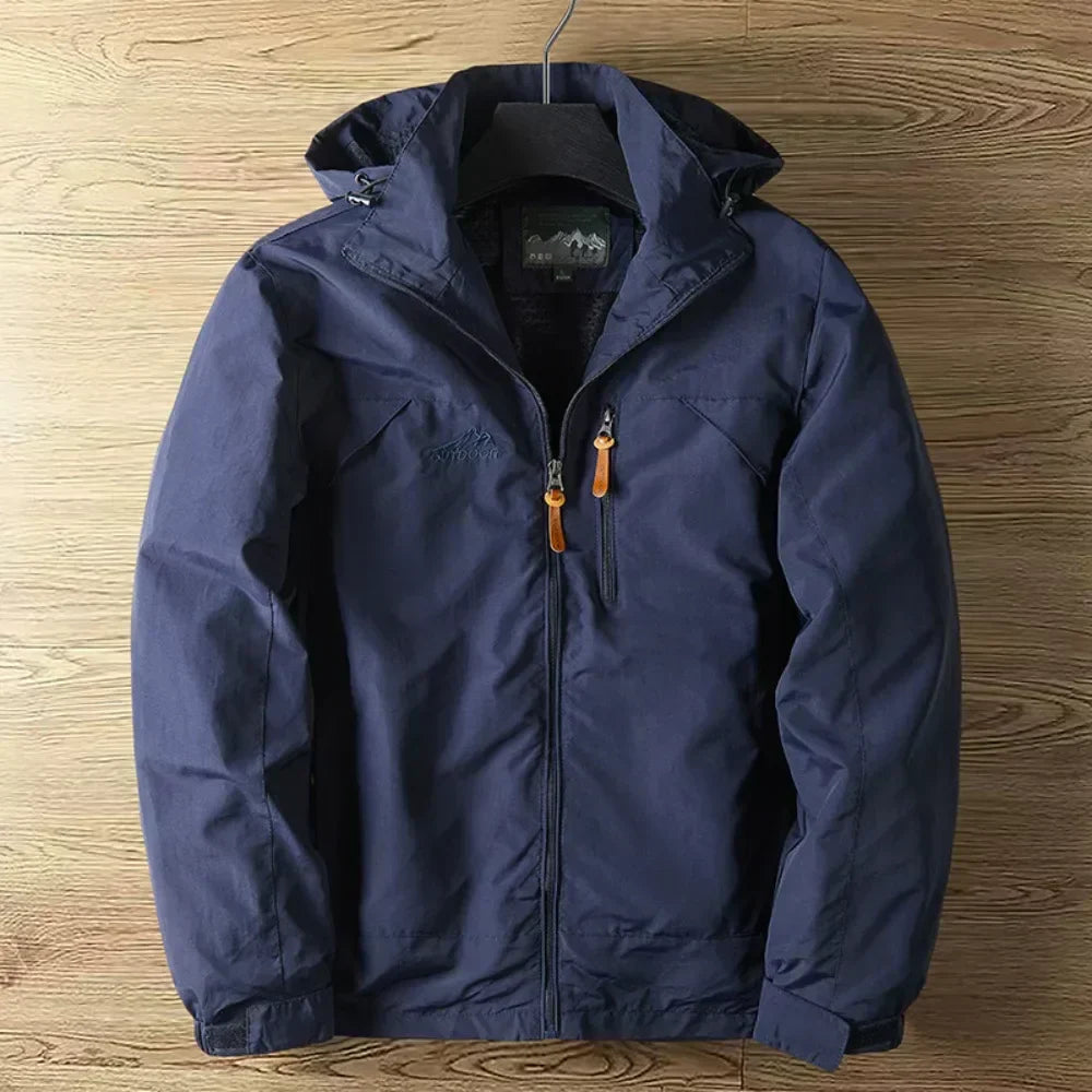 Elegant Lightweight Men's Jacket