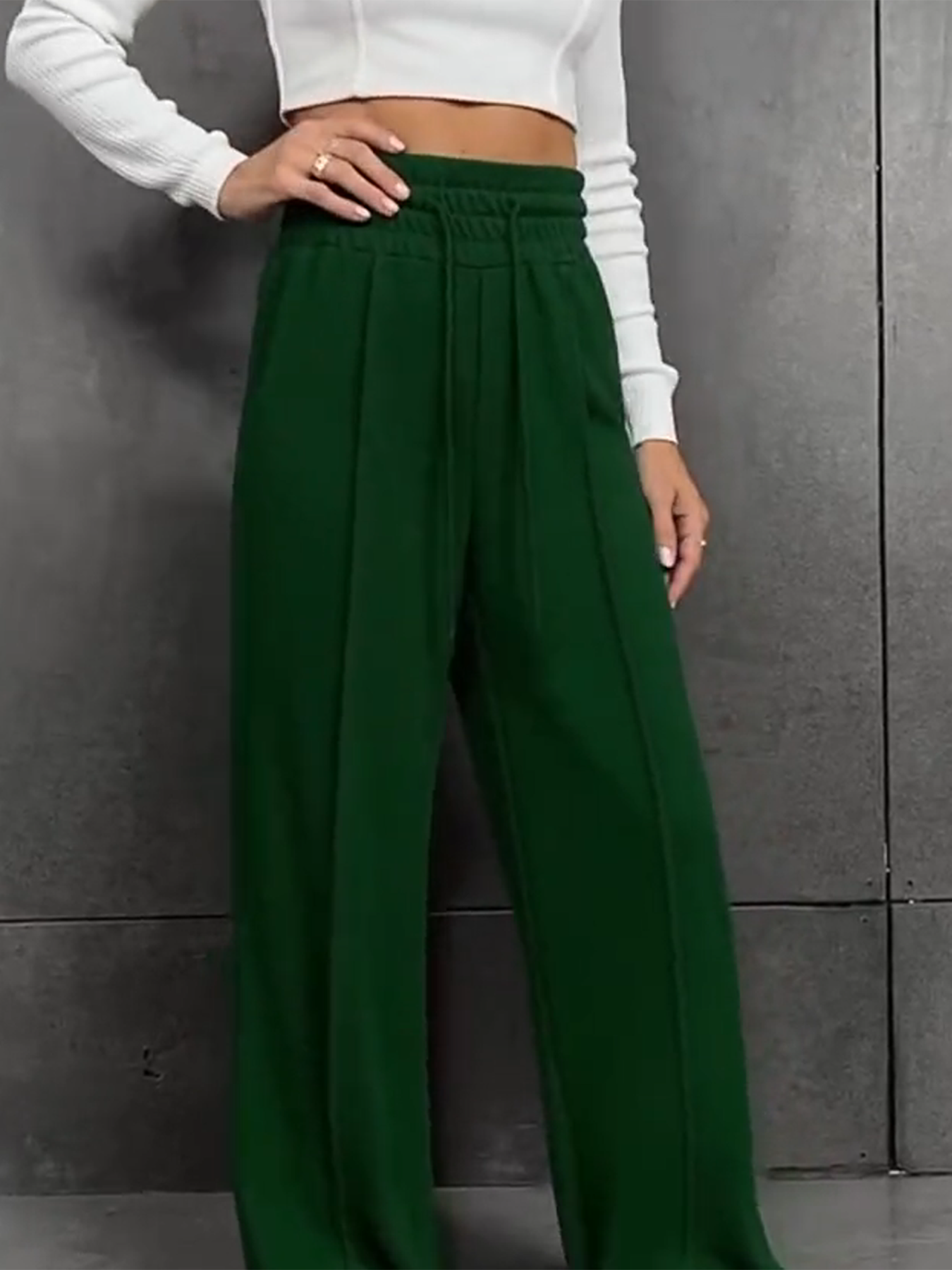 Trish | Loose Pants with Wide Legs