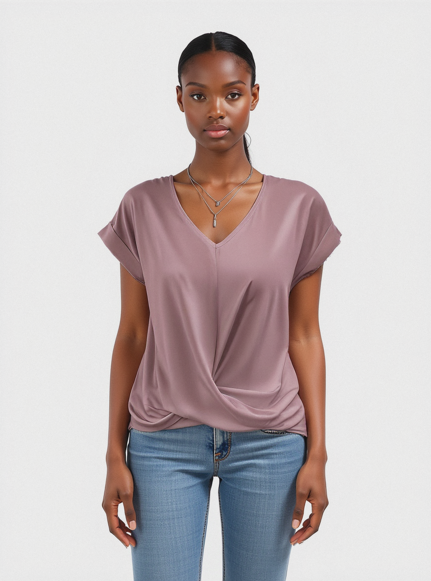 Eloise | Women's T-Shirt with Heart Neckline