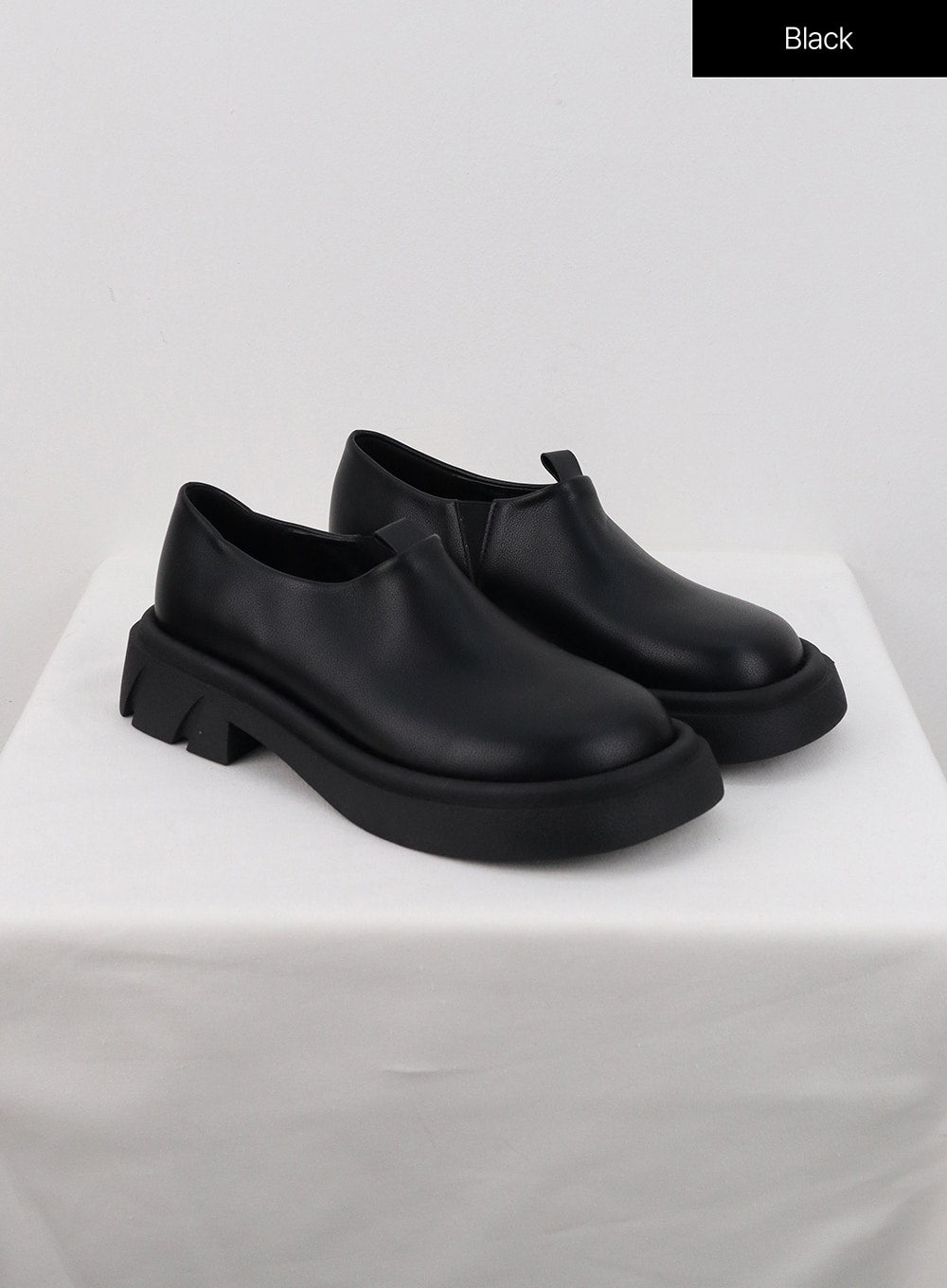 Faux Leather Slippers OG318