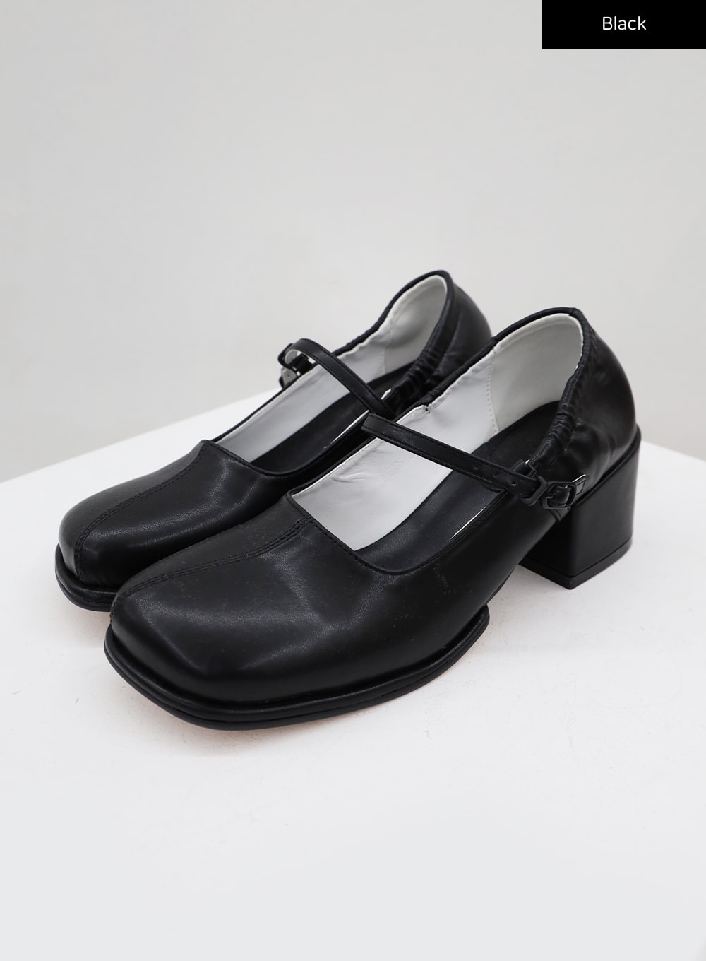 Round Heel Mary Janes BU5