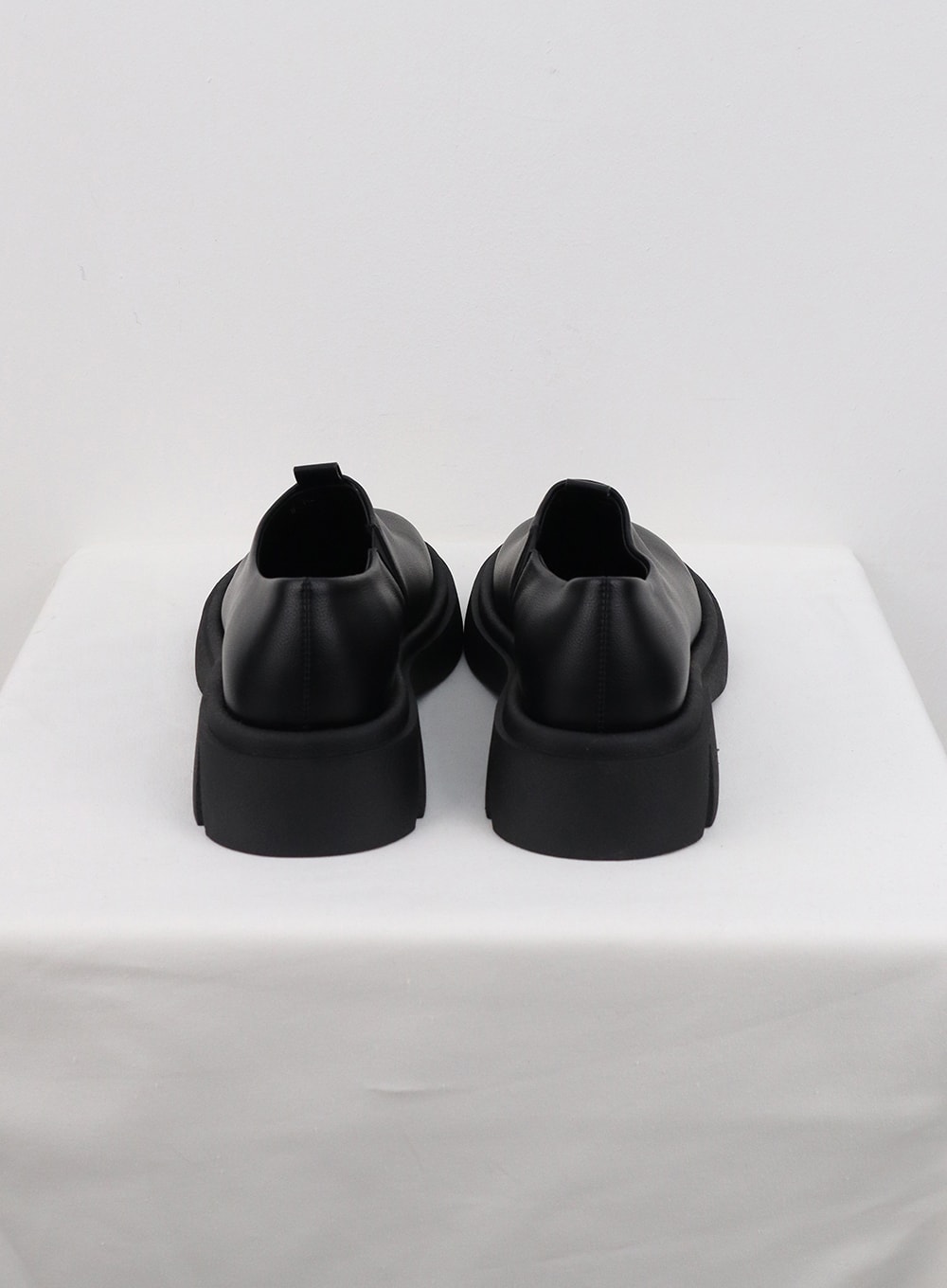 Faux Leather Slippers OG318