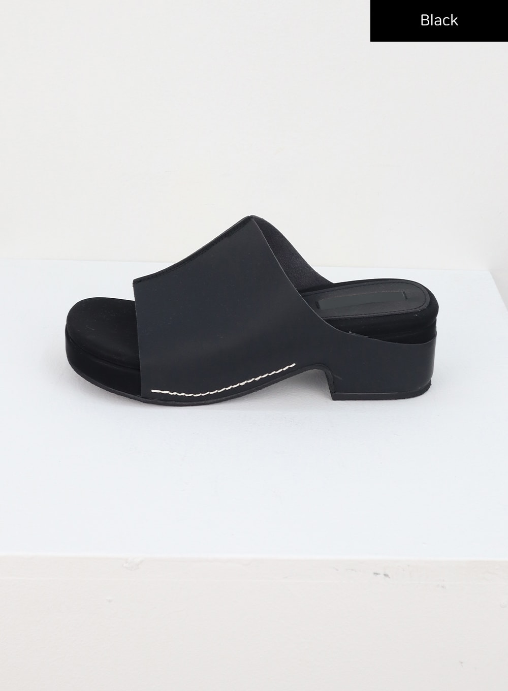 Low Heel Slip-On CU309