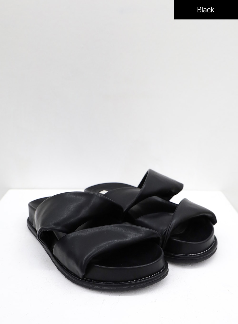Fuzzy Slippers OU28