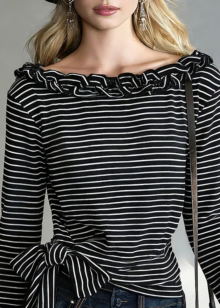 Nerina | T-Shirt with Stripes and Tie
