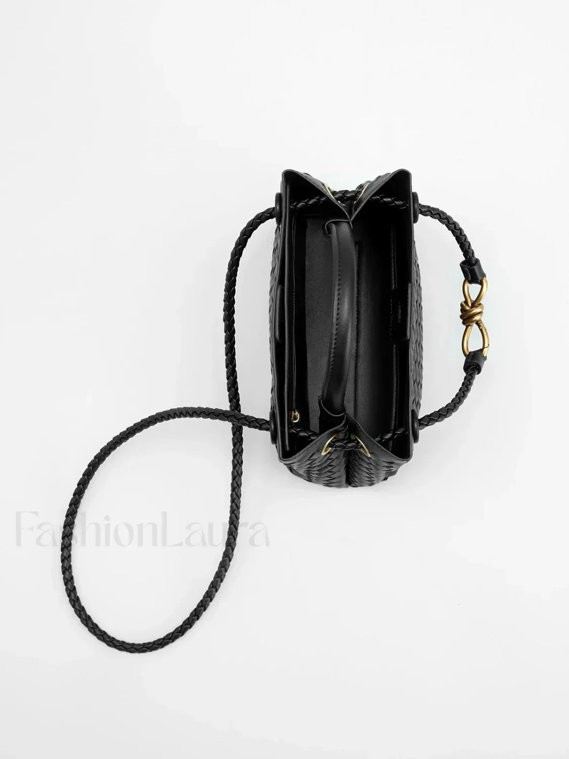 Quincy | Bag with Twisted Metal