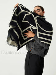 Geo | Scarf in Geometric Pattern
